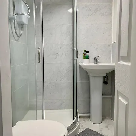 In Bham City Centre Free Parking Sleeps 3 Apartament Birmingham