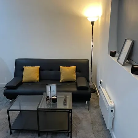 In Bham City Centre Free Parking Sleeps 3 Apartament *